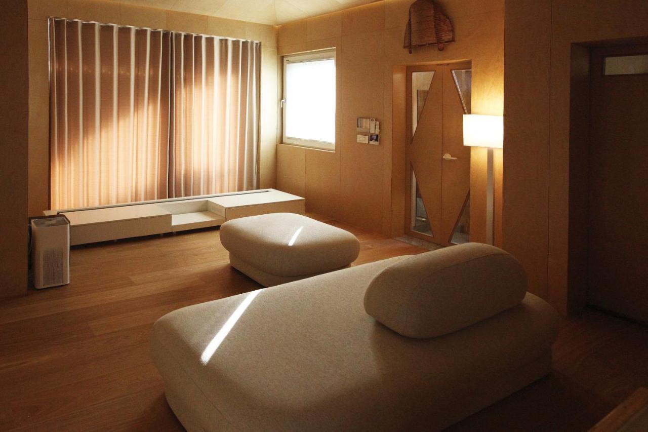 Entire Apartment Or Single Rooms In Homegarden Park Near Camp Humprehys Pyeongtaek Eksteriør bilde